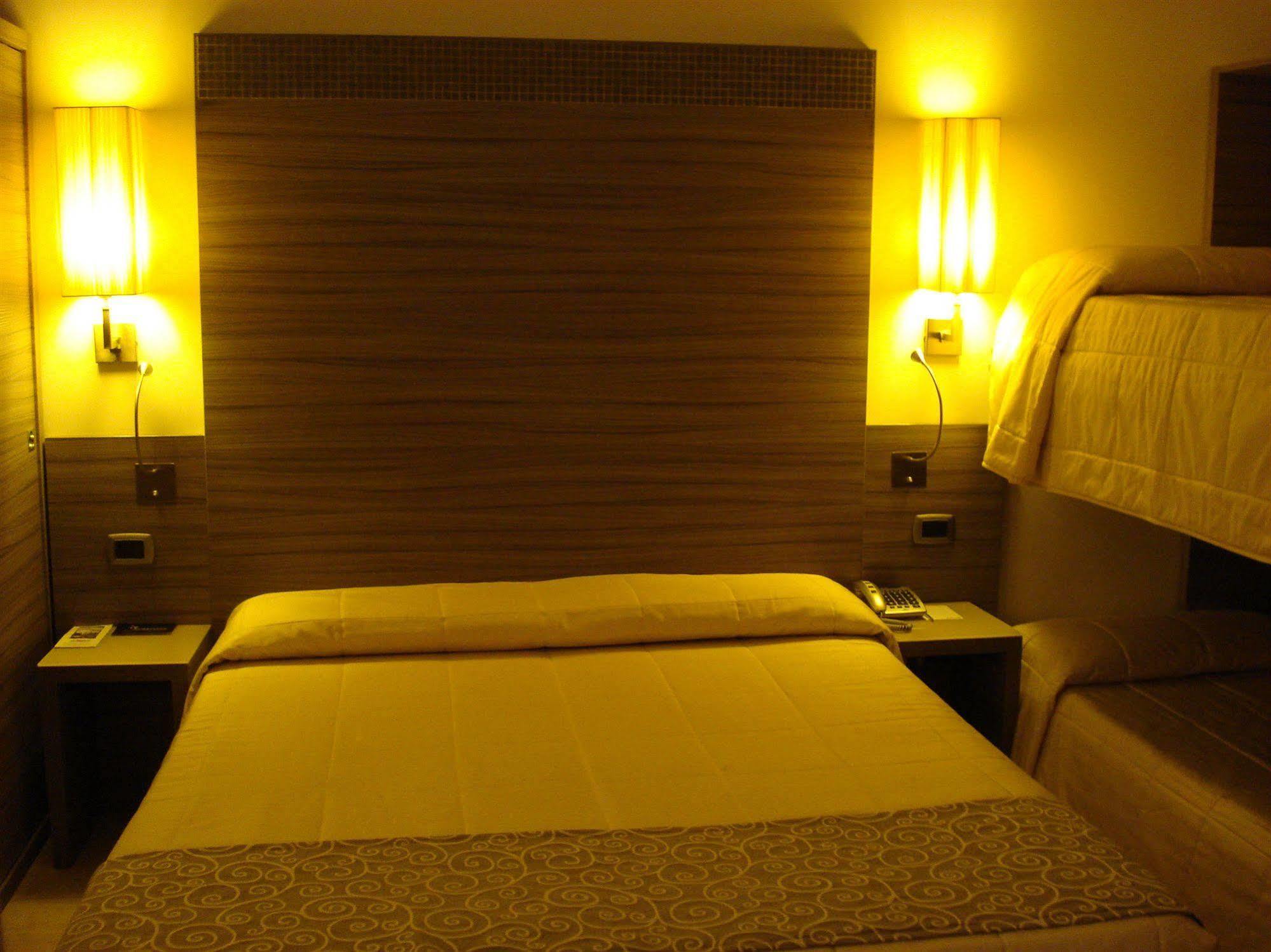 Morrisson Exclusive Rooms Rome Buitenkant foto